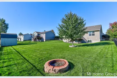 2458 Black Brook Drive, Zeeland, MI 49464 - Photo 8