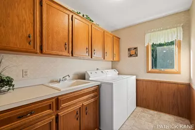 8618 Cedar Lake Drive, Jenison, MI 49428 - Photo 34