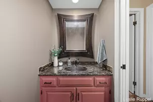 1700 Mont Rue Dr SE, Grand Rapids, MI 49546 - Photo 32