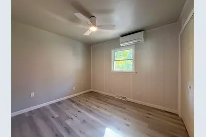 31940 Sunrise Avenue, Dowagiac, MI 49047 - Photo 16