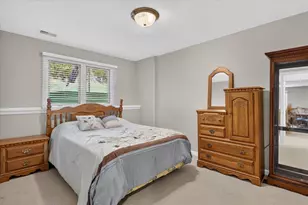 905 S Hawthorne Ct, Greenville, MI 48838 - Photo 30