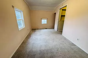 6610 E Berrien St, Eau Claire, MI 49111 - Photo 14