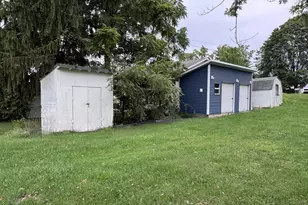 6610 E Berrien St, Eau Claire, MI 49111 - Photo 16