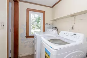 625 E Berrien St, Paw Paw, MI 49079 - Photo 20