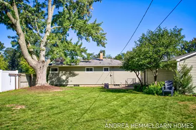 354 W 31st Street, Holland, MI 49423 - Photo 40