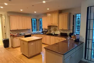 2948 Turtle Pond Ct, Bloomfield Hills, MI 48302 - Photo 10