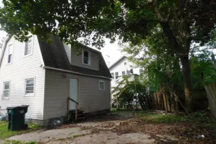 1009 Euclid Pl, Lansing, MI 48912 - Photo 18