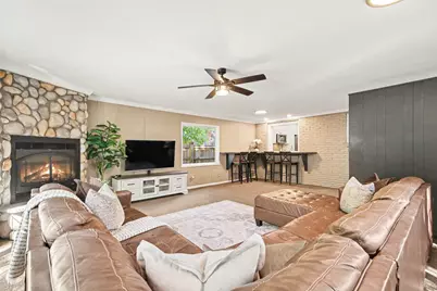 1031 Iroquois Drive SE, Grand Rapids, MI 49506 - Photo 14