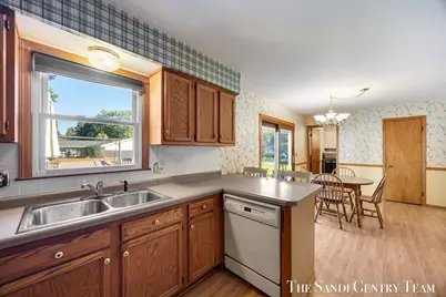 2391 Basswood Street, Jenison, MI 49428 - Photo 12