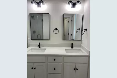 730 Violet Way, Saint Joseph, MI 49085 - Photo 14