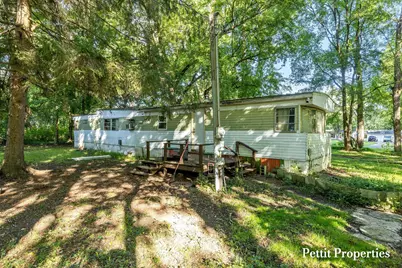 5200 Upton Road, Hastings, MI 49058 - Photo 12