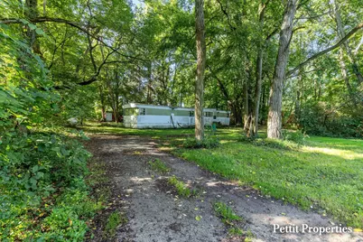 5200 Upton Road, Hastings, MI 49058 - Photo 4