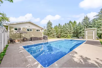 147 S Bamber Road, Mount Pleasant, MI 48858 - Photo 2
