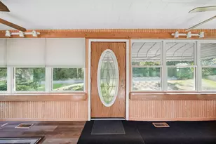 714 S Sutton Rd, Jackson, MI 49203 - Photo 2