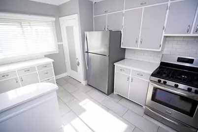 213 E Milham Avenue, Portage, MI 49002 - Photo 20