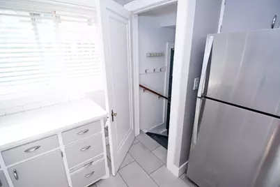 213 E Milham Avenue, Portage, MI 49002 - Photo 22
