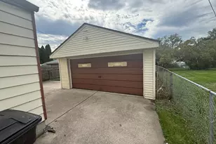 7224 William St, Taylor, MI 48180 - Photo 2