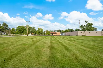 22405 Us-12, Edwardsburg, MI 49112 - Photo 10