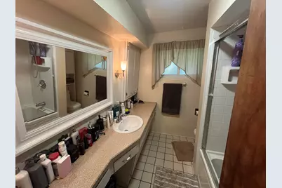 2047 N Krolow Street, Benton Harbor, MI 49022 - Photo 6