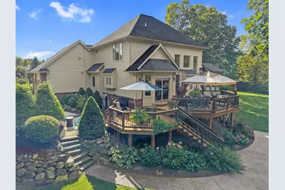 8541 Lone Meadow Court, Howell, MI 48843 - Photo 6