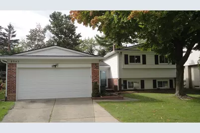 2543 Antietam Drive, Ann Arbor, MI 48105 - Photo 2