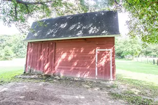 207 E Bertrand Rd, Niles, MI 49120 - Photo 22