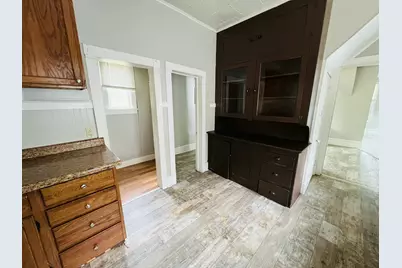 767 W Southern Avenue, Muskegon, MI 49441 - Photo 8