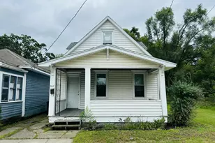 767 W Southern Ave, Muskegon, MI 49441 - Photo 1