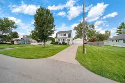 826 Concord Boulevard, Jackson, MI 49202 - Photo 2