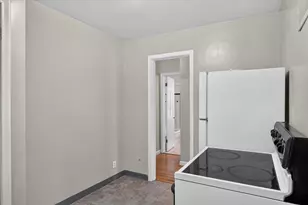 12885 Riverview St, Detroit, MI 48223 - Photo 14