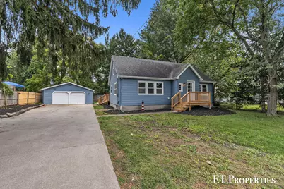 3962 Ivanrest Avenue SW, Grandville, MI 49418 - Photo 1