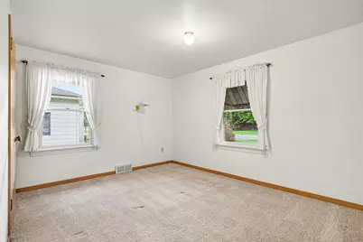 559 W 32nd Street, Holland, MI 49423 - Photo 12