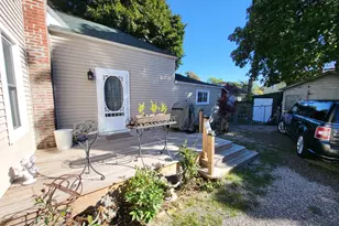 108 W Upright St, Charlevoix, MI 49720 - Photo 4