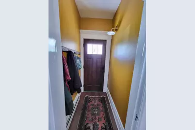 108 W Upright Street, Charlevoix, MI 49720 - Photo 10