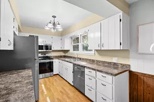 7423 Ravine Rd, Kalamazoo, MI 49009 - Photo 10