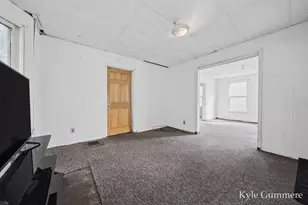 1116 Kalamazoo Ave SE, Grand Rapids, MI 49507 - Photo 12