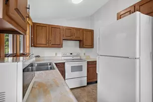 516 Timber Ln., Brooklyn, MI 49230 - Photo 16