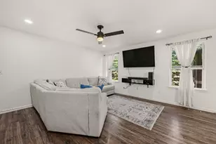 7381 E Brook Dr, Ypsilanti, MI 48197 - Photo 4