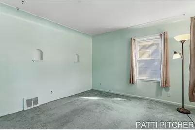 1531 Pennoyer Avenue, Grand Haven, MI 49417 - Photo 10