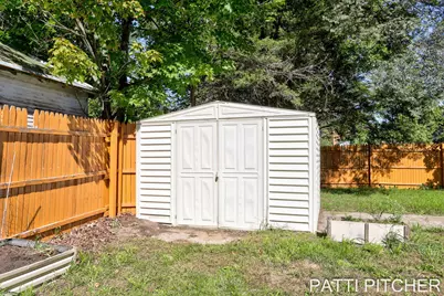 1531 Pennoyer Avenue, Grand Haven, MI 49417 - Photo 8