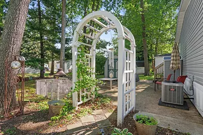 13554 Pinewood Drive, Grand Haven, MI 49417 - Photo 22