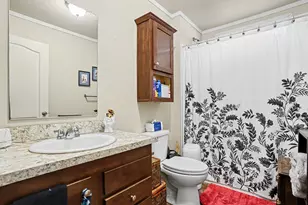 13554 Pinewood Dr, Grand Haven, MI 49417 - Photo 24