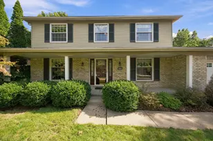 9022 Whittlesey Lake Dr, Plymouth, MI 48170 - Photo 6