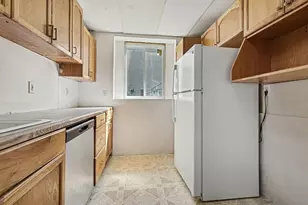 4138 Norman Dr SE, Grand Rapids, MI 49508 - Photo 8