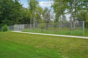 2675 Burton Rd, Ann Arbor, MI 48104 - Photo 40