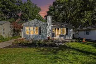 809 River St, Spring Lake, MI 49456 - Photo 1