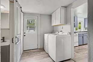 210 N 16th Street N, Springfield, MI 49037 - Photo 10