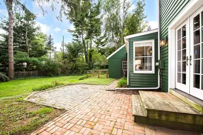 1410 E Stadium Boulevard, Ann Arbor, MI 48104 - Photo 16