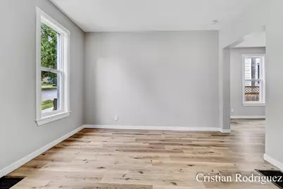 243 Fairbanks Street NE, Grand Rapids, MI 49503 - Photo 12