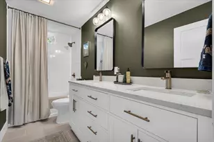 1429 Cadmus Dr, Troy, MI 48085 - Photo 16